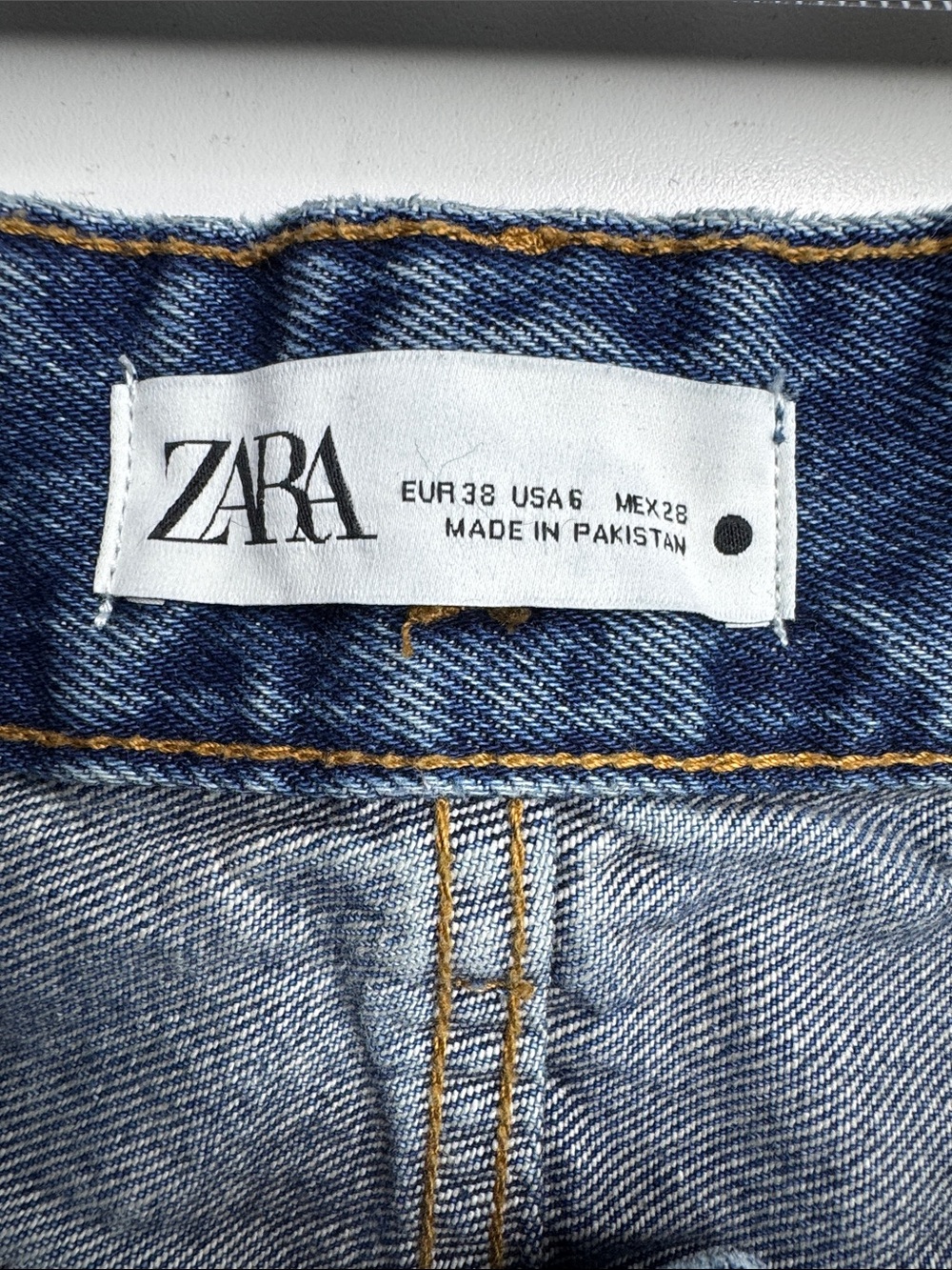 ZARA Wide Leg Denim Culotte Jeans | High Rise | Size US 6 - Picture 5 of 13